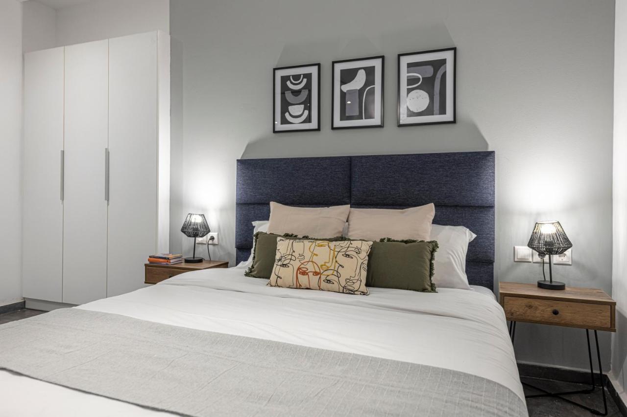 Phaedrus Living: City Center Luxury Flat Loukianou Athens Ngoại thất bức ảnh